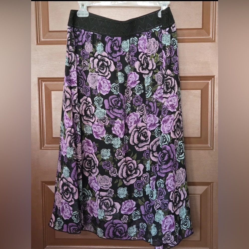 Lularoe Lola